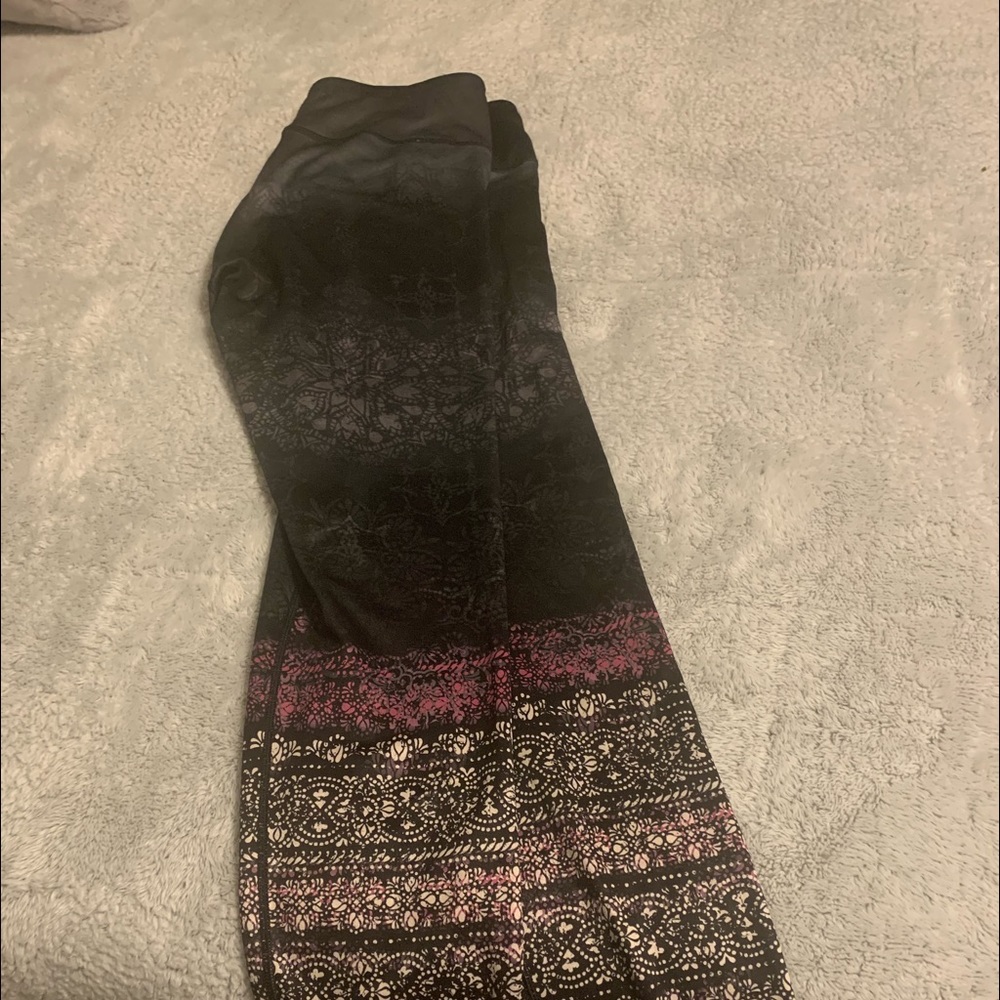 Calia by Carrie leggings